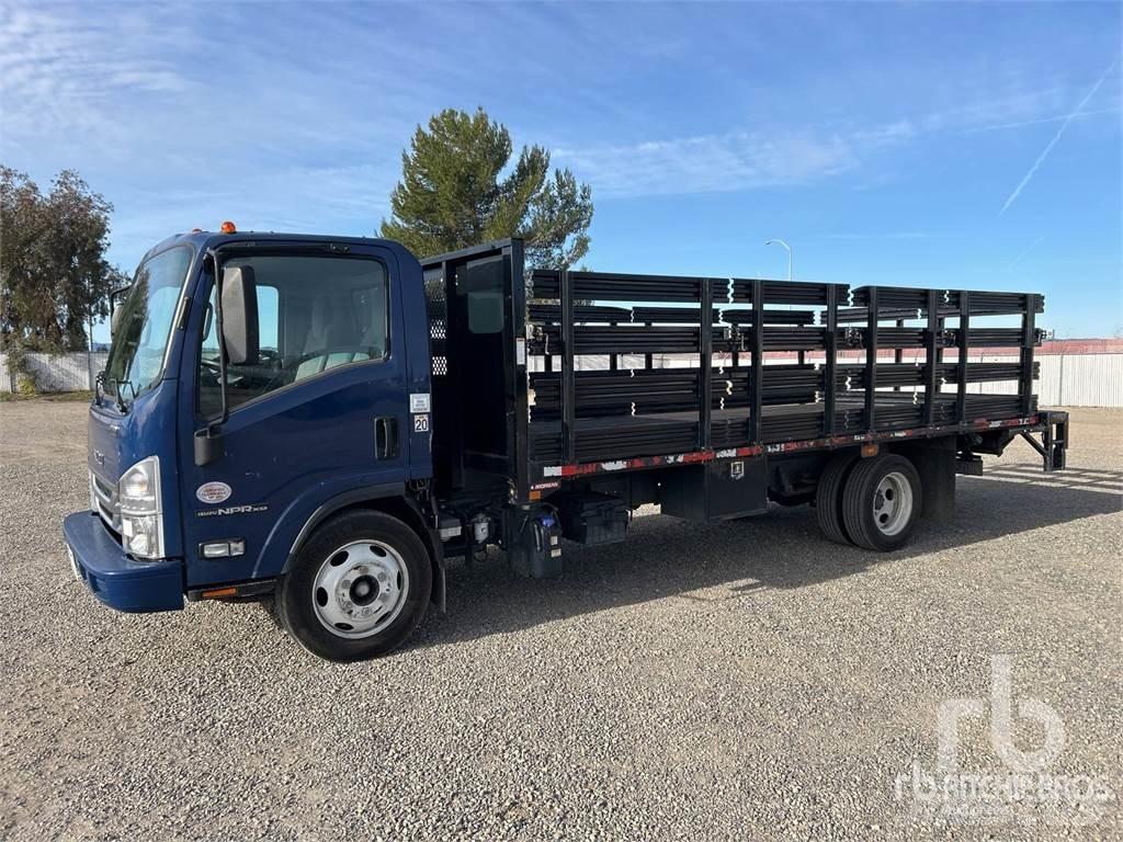 Isuzu NPR Camiones de cama baja