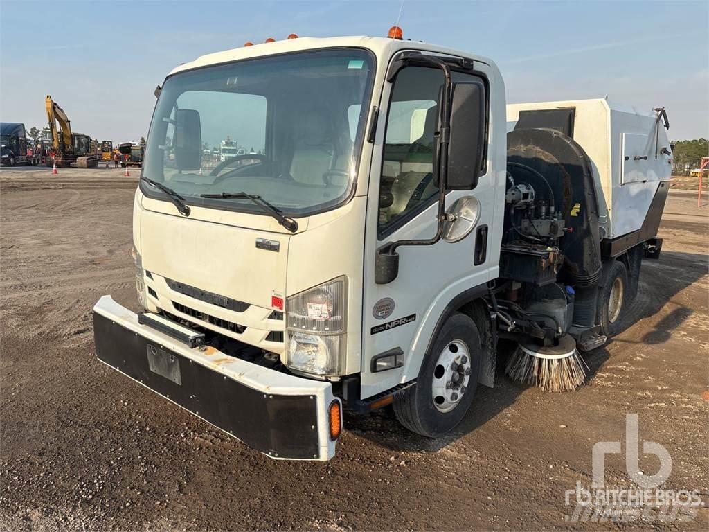 Isuzu NPRHD Camión de barrendero