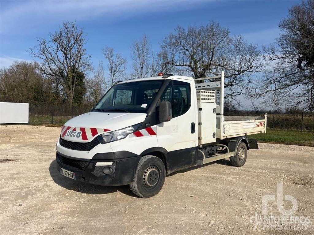 Iveco DAILY Bañeras basculantes usadas