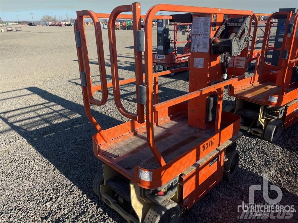 JLG 1230ES Plataformas con brazo de elevación manual