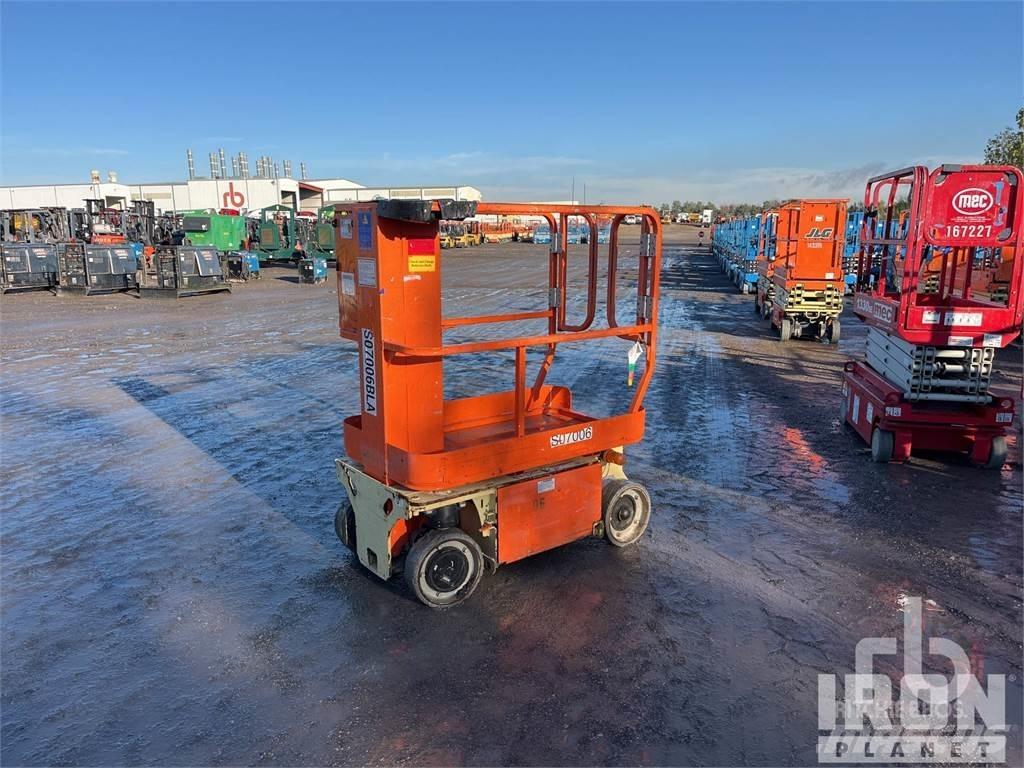 JLG 1230ES Plataformas con brazo de elevación manual