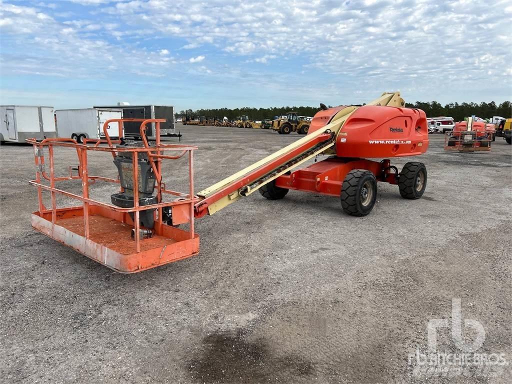 JLG 400S Plataformas con brazo de elevación manual