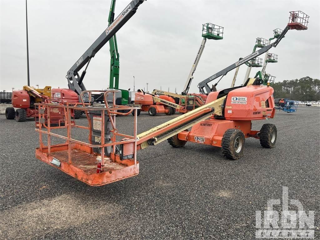 JLG 400S Plataformas con brazo de elevación manual