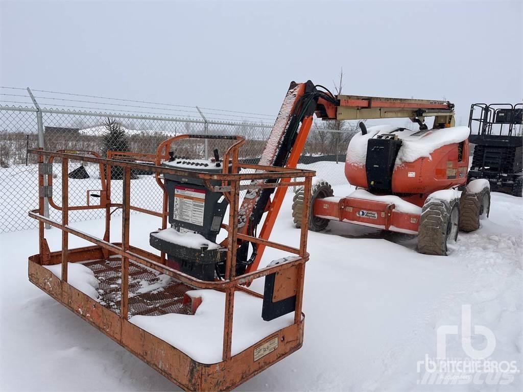 JLG 600AJ Plataformas con brazo de elevación manual