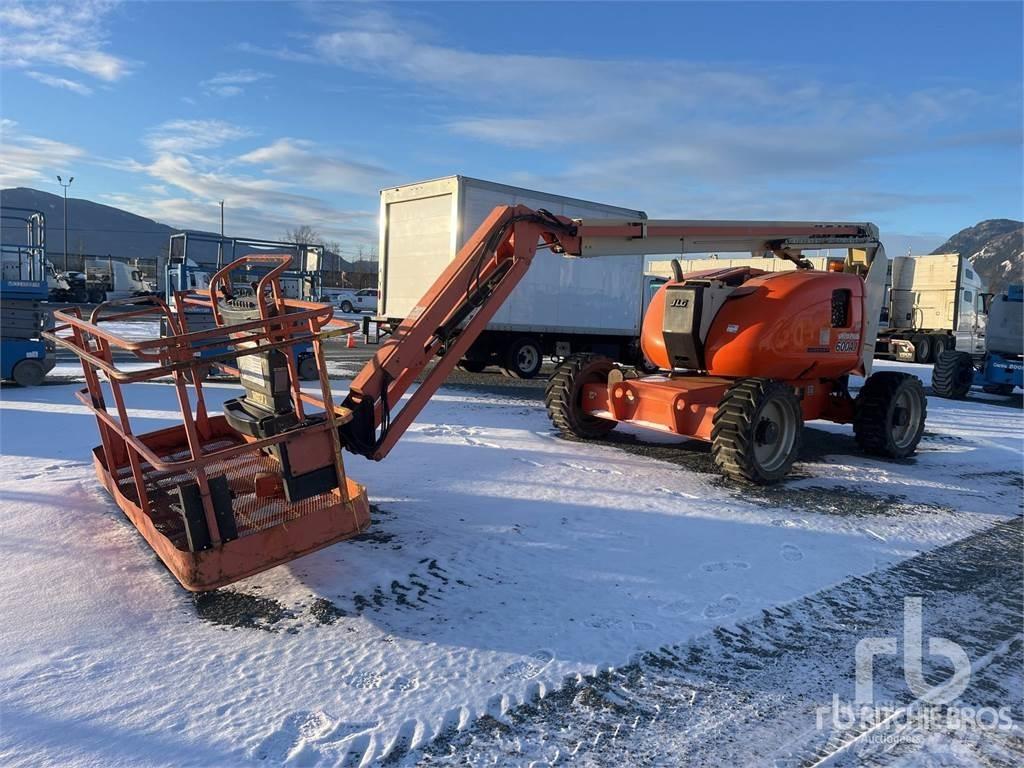 JLG 600AJ Plataformas con brazo de elevación manual