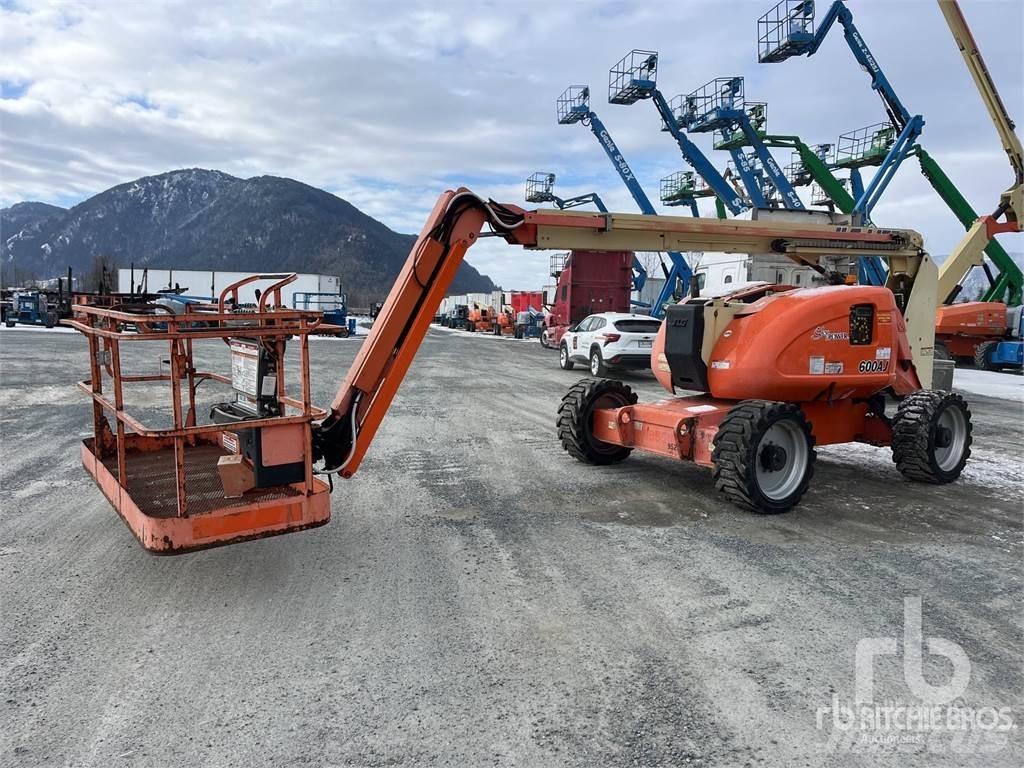 JLG 600AJ Plataformas con brazo de elevación manual