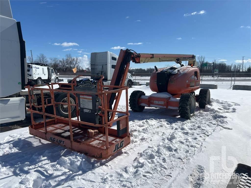 JLG 600AJ Plataformas con brazo de elevación manual