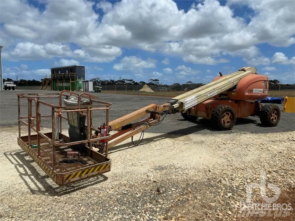 JLG 600SJ Plataformas con brazo de elevación manual