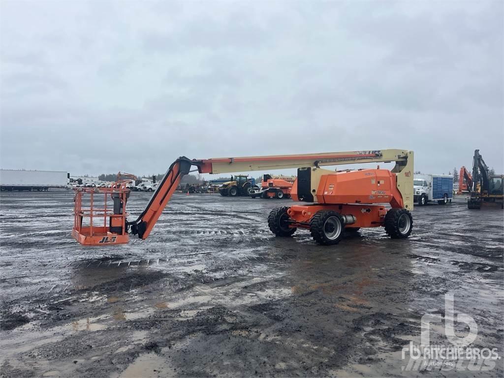 JLG 740AJ Plataformas con brazo de elevación manual