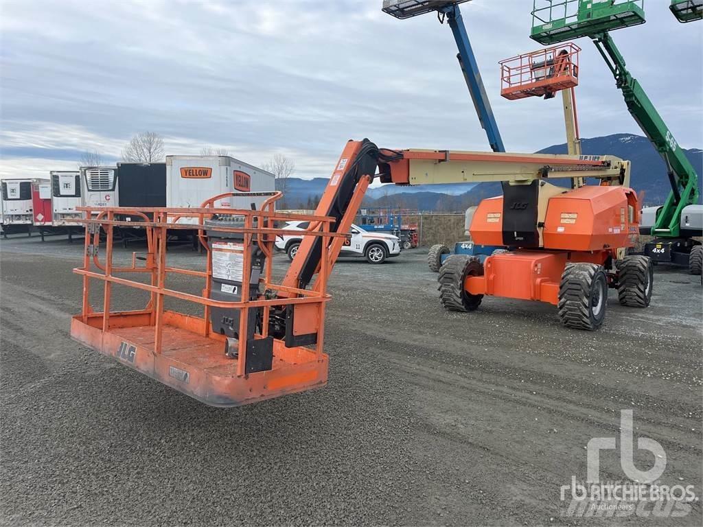 JLG 800AJ Plataformas con brazo de elevación manual