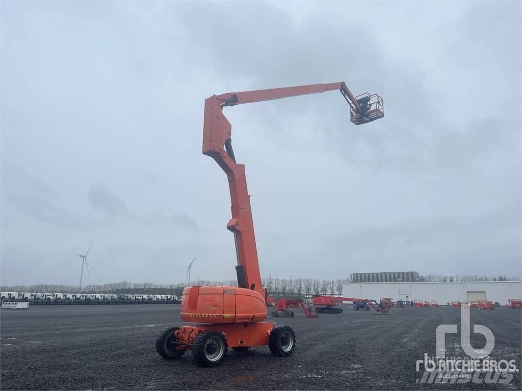 JLG 800AJ Plataformas con brazo de elevación manual