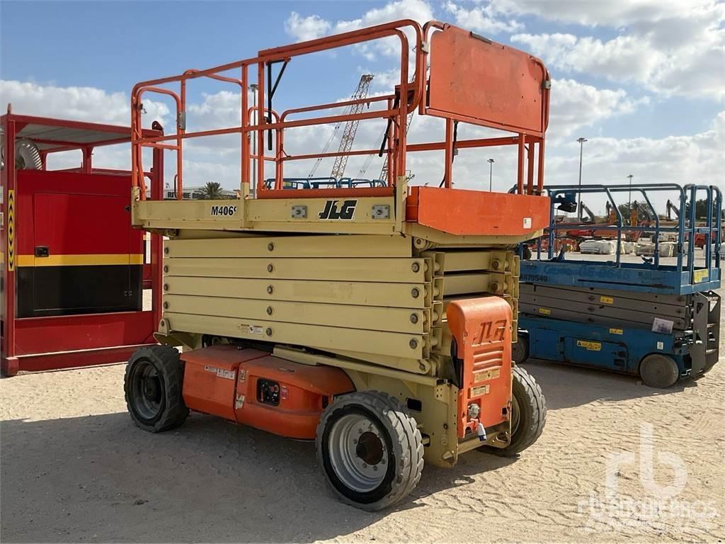 JLG M4069 Plataformas tijera