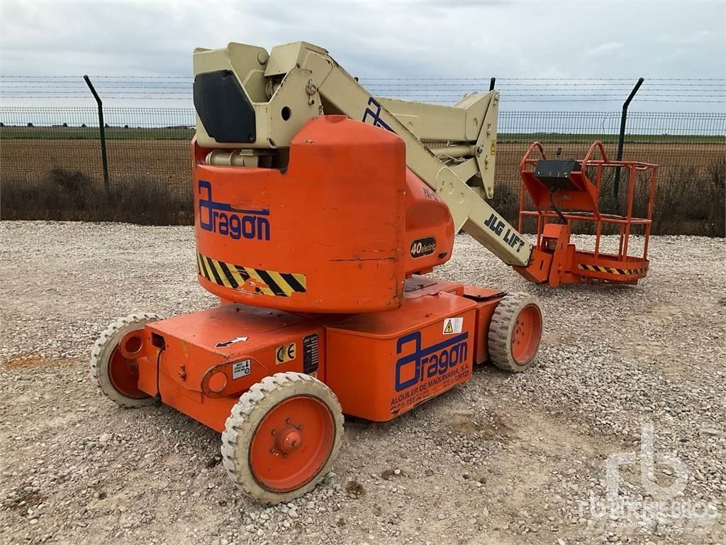 JLG N40E Plataformas con brazo de elevación manual