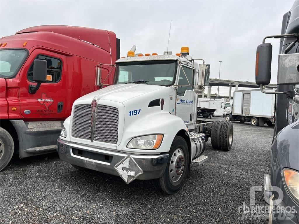 Kenworth T370 Camiones con chasís y cabina