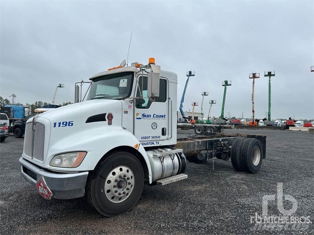 Kenworth T370 Camiones con chasís y cabina