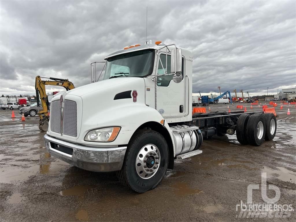 Kenworth T370 Camiones con chasís y cabina