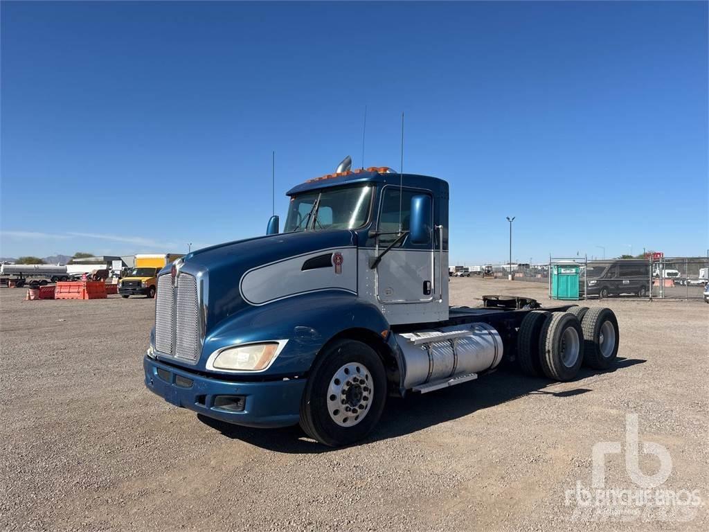 Kenworth T600 Camiones tractor