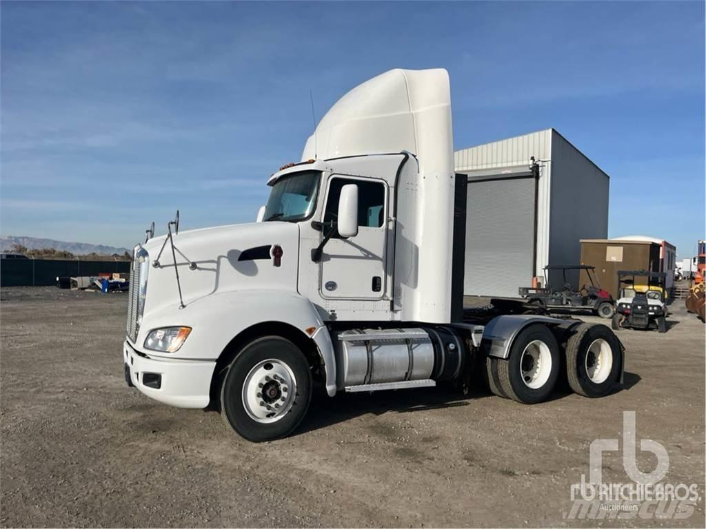 Kenworth T660 Camiones tractor