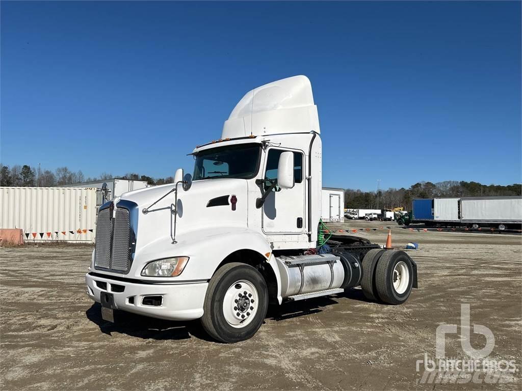 Kenworth T660 Camiones tractor