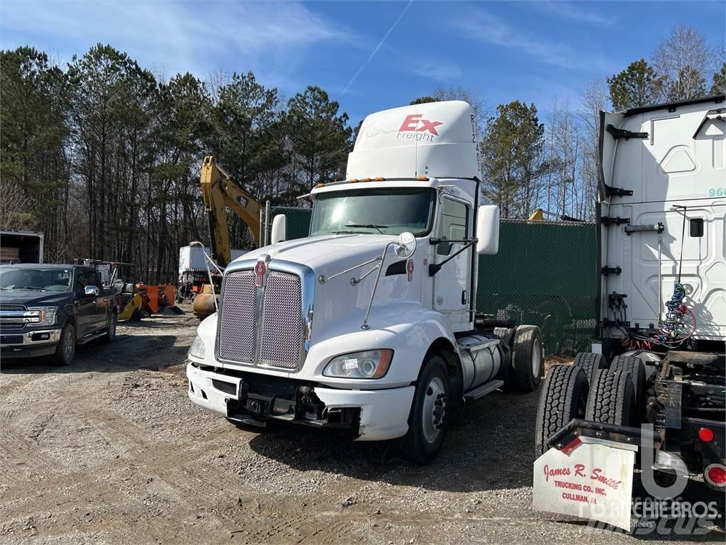 Kenworth T660 Camiones tractor