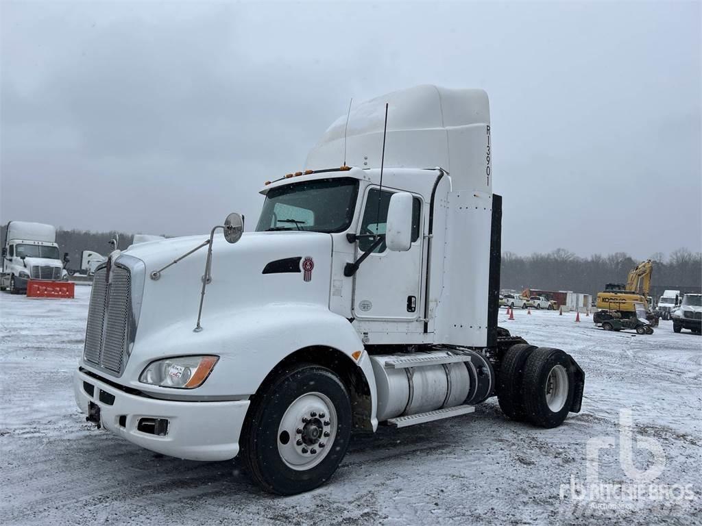 Kenworth T660 Camiones tractor