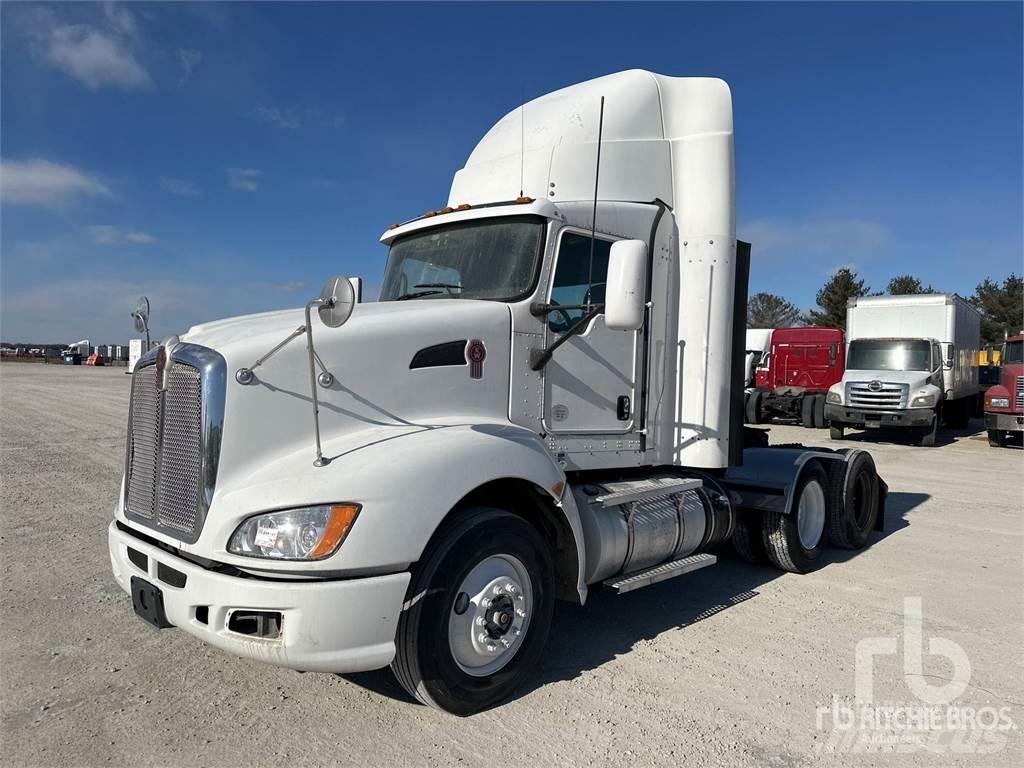 Kenworth T660 Camiones tractor