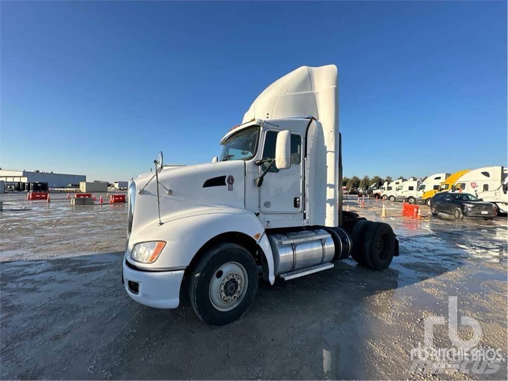 Kenworth T660 Camiones tractor