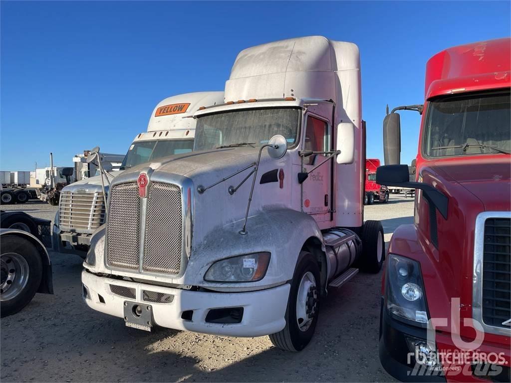 Kenworth T660 Camiones tractor