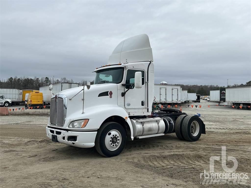 Kenworth T660 Camiones tractor