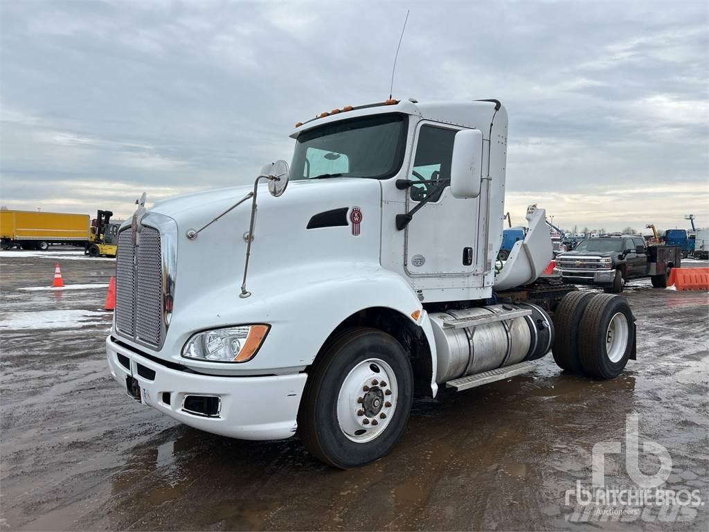 Kenworth T660 Camiones tractor