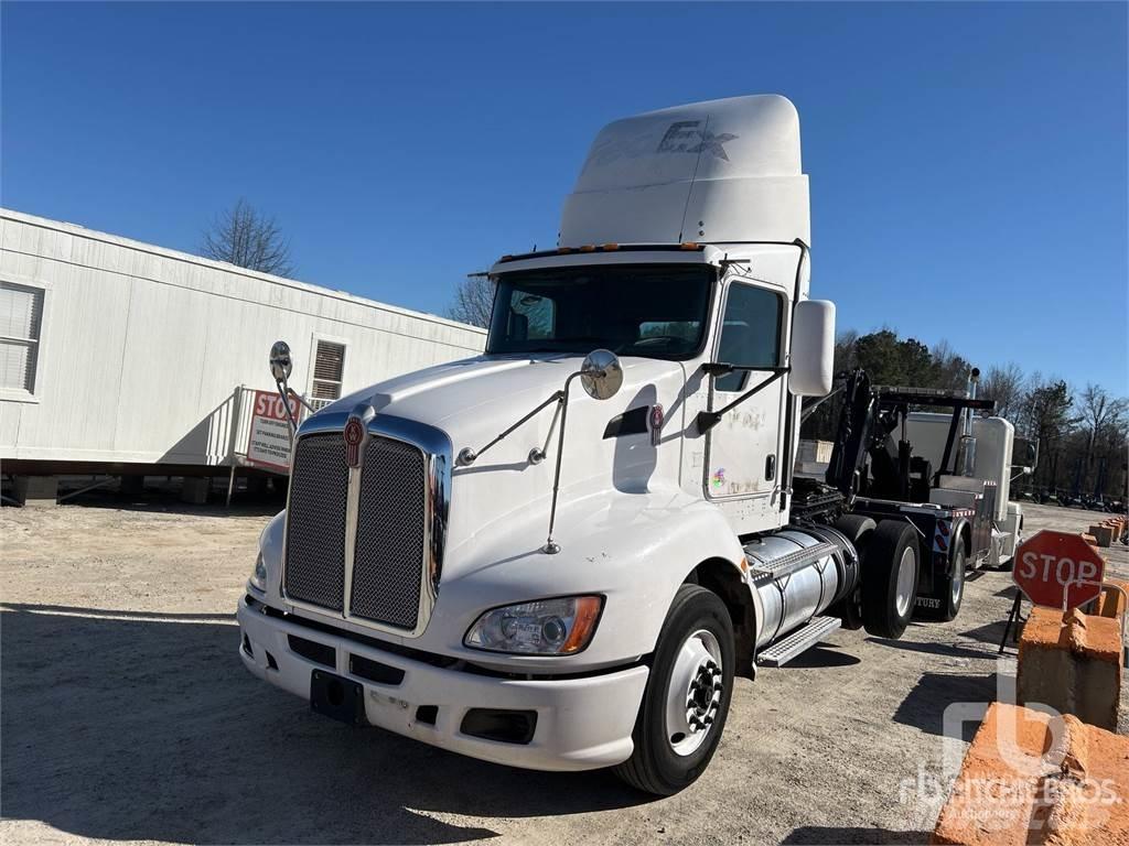 Kenworth T660 Camiones tractor