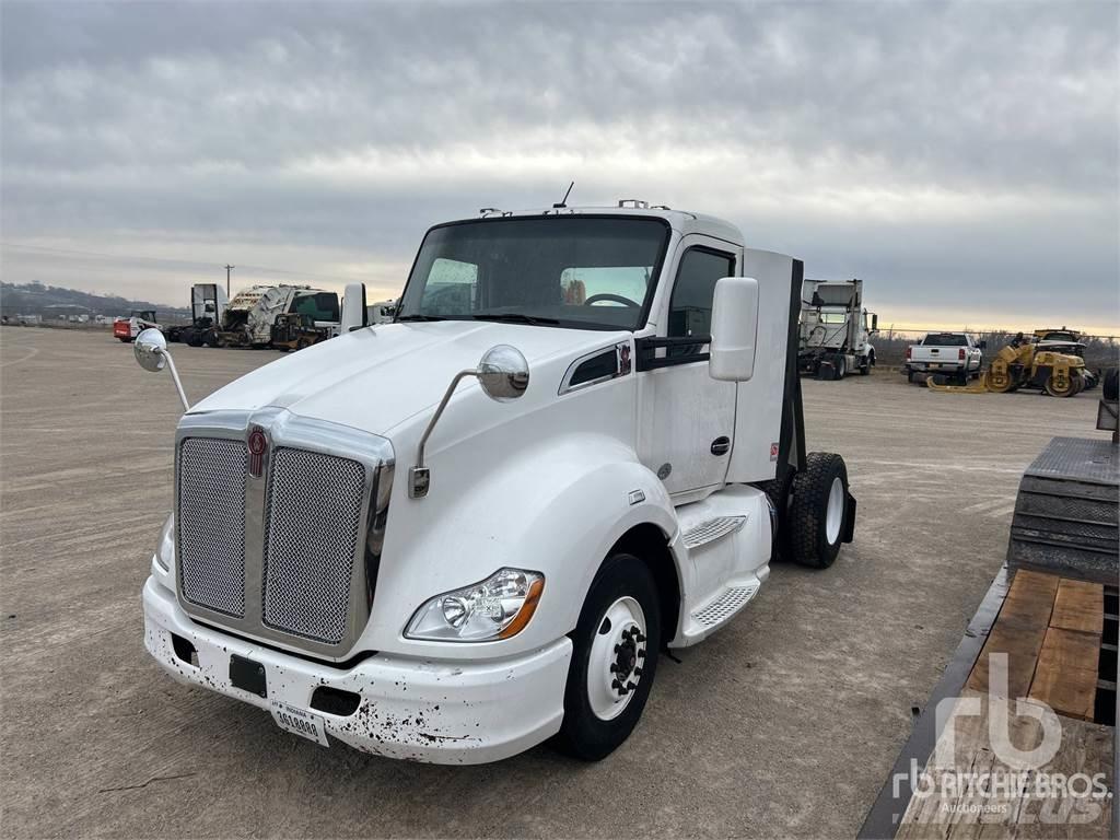 Kenworth T680 Camiones tractor