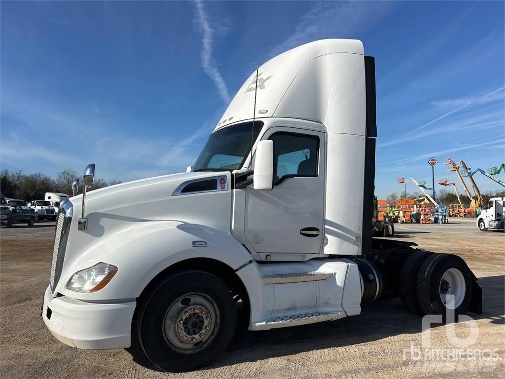 Kenworth T680 Camiones tractor