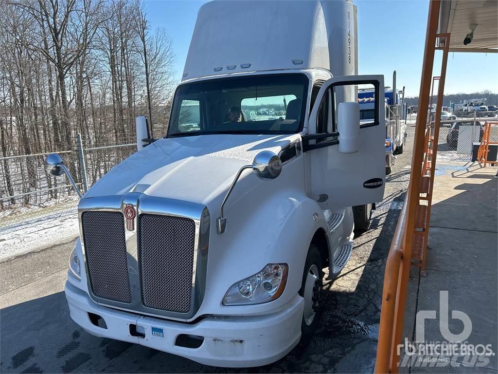 Kenworth T680 Camiones tractor