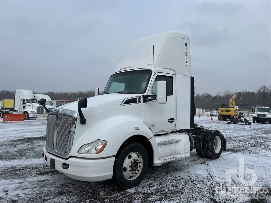 Kenworth T680 Camiones tractor