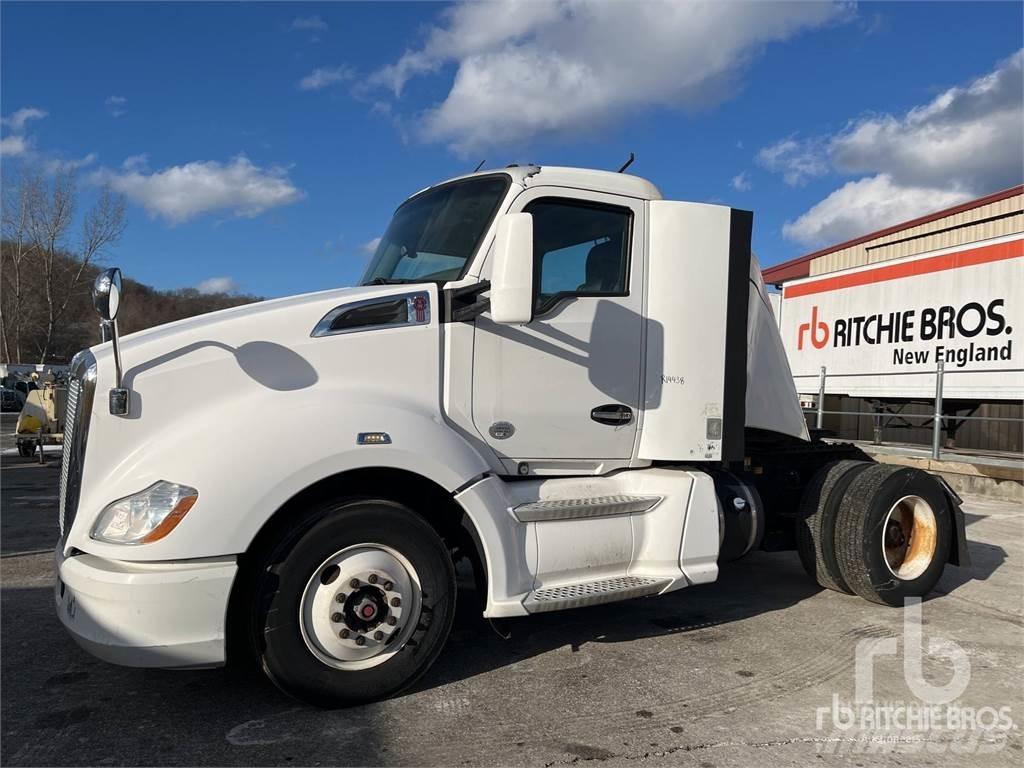 Kenworth T680 Camiones tractor