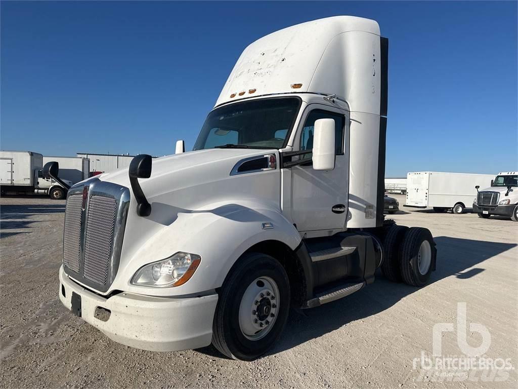 Kenworth T680 Camiones tractor