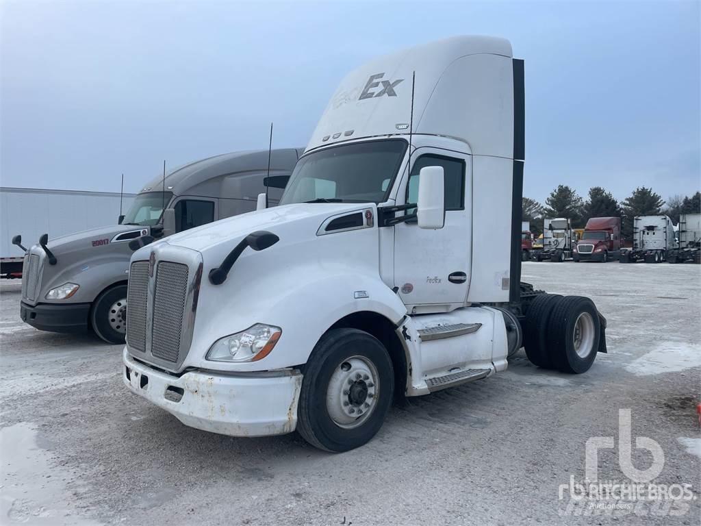 Kenworth T680 Camiones tractor