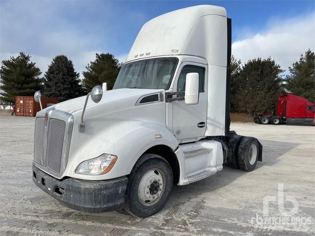 Kenworth T680 Camiones tractor