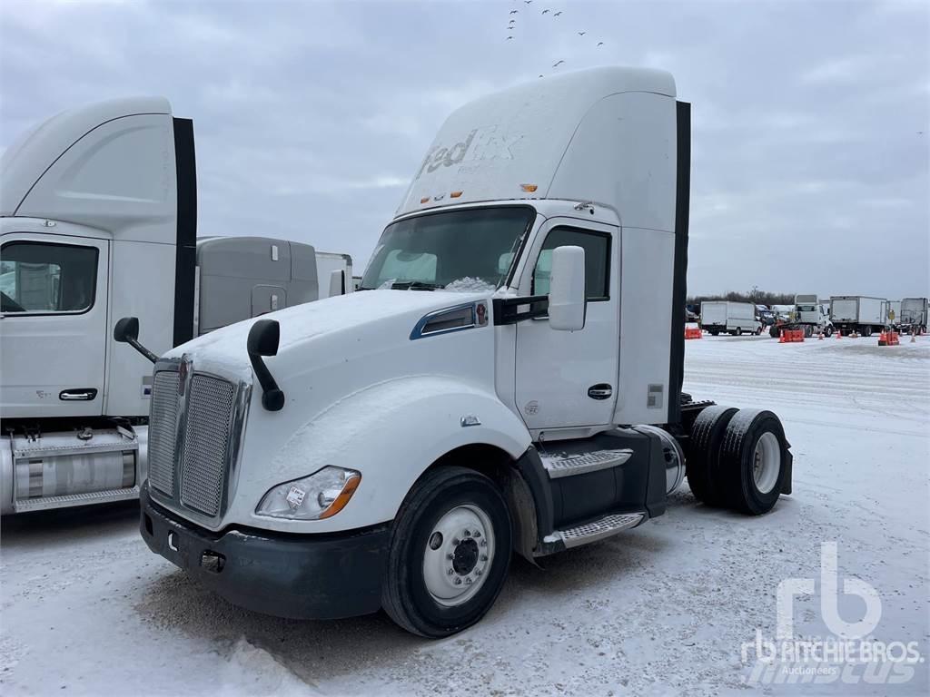 Kenworth T680 Camiones tractor