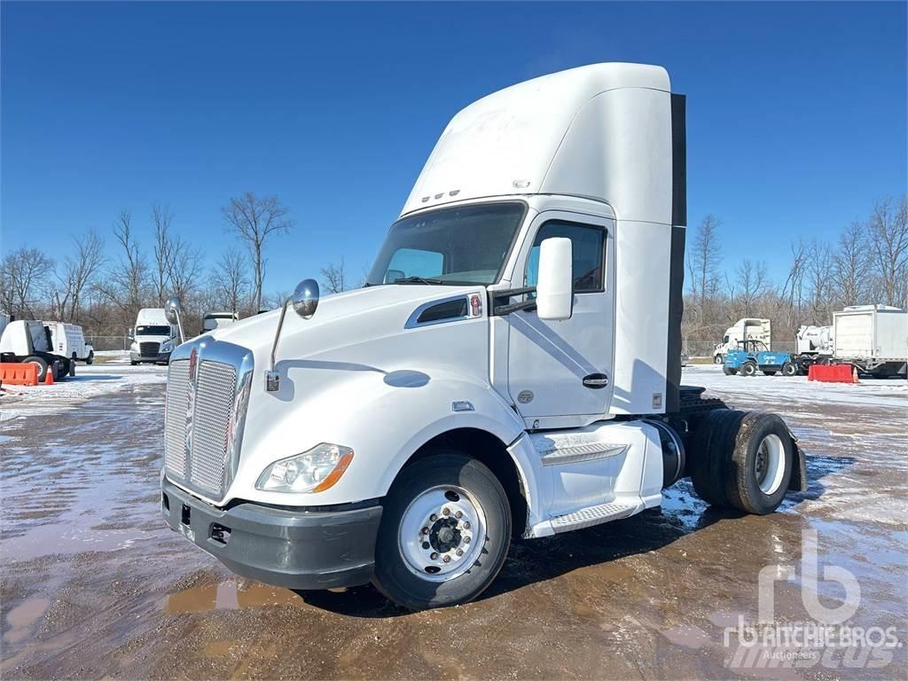 Kenworth T680 Camiones tractor