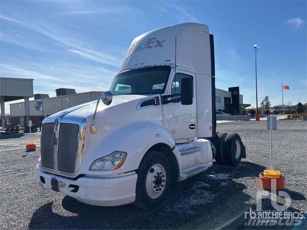 Kenworth T680 Camiones tractor