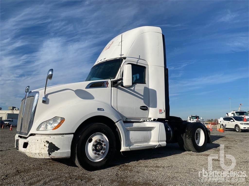 Kenworth T680 Camiones tractor