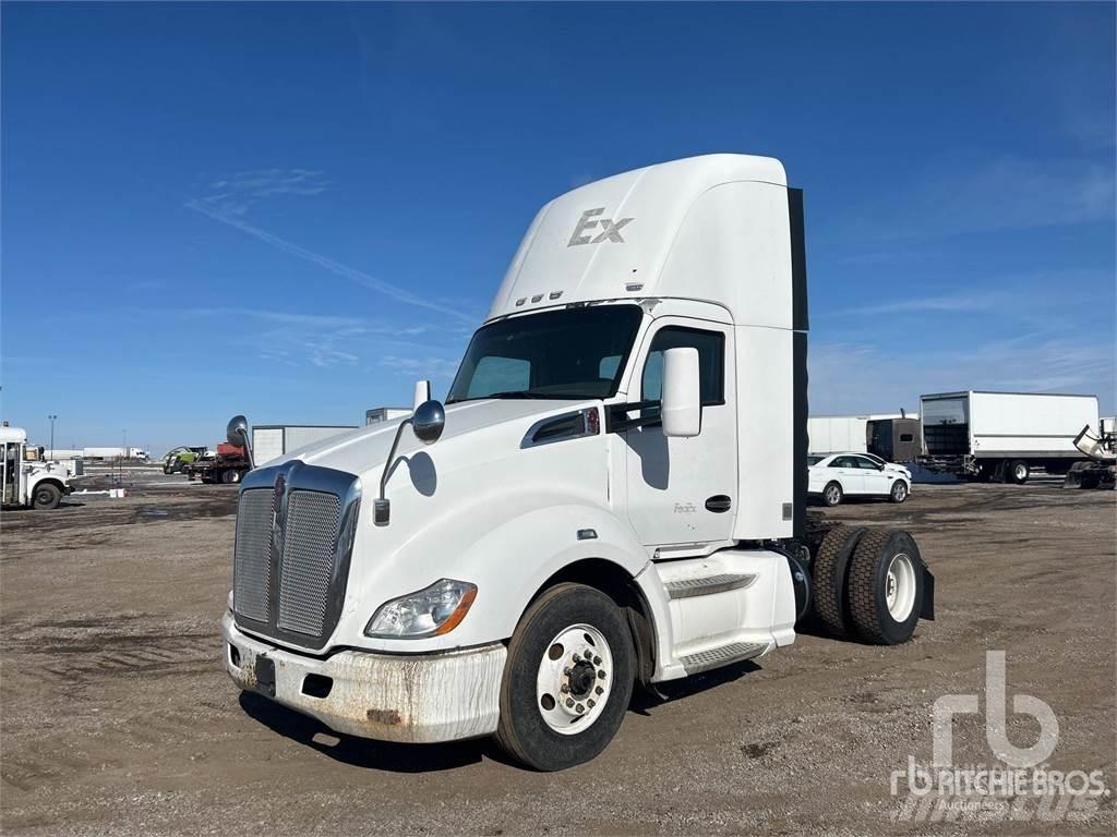 Kenworth T680 Camiones tractor