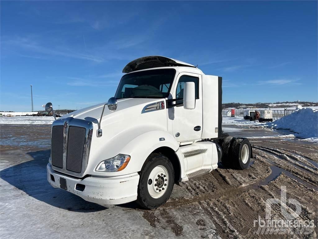 Kenworth T680 Camiones tractor