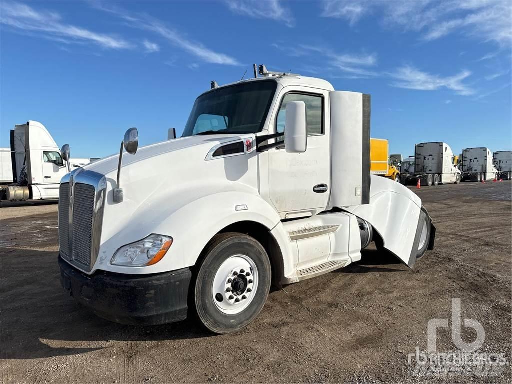 Kenworth T680 Camiones tractor