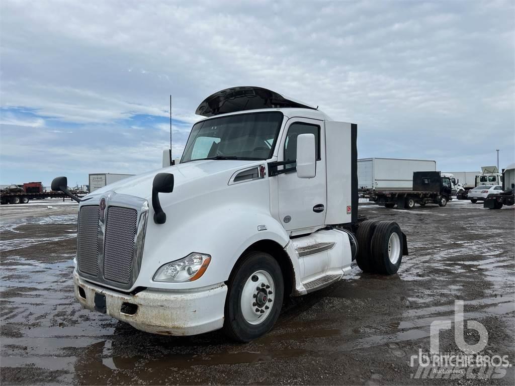 Kenworth T680 Camiones tractor