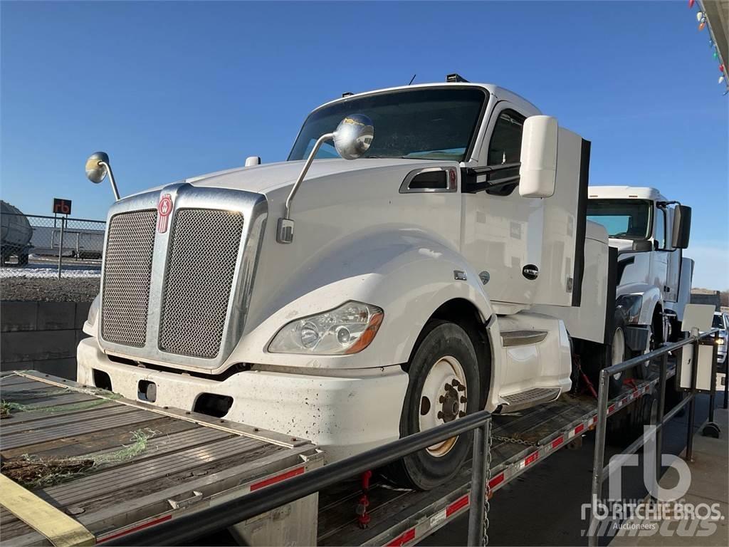 Kenworth T680 Camiones tractor