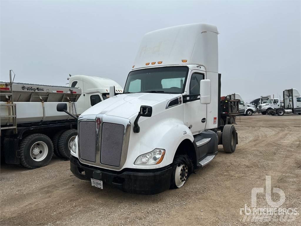 Kenworth T680 Camiones tractor