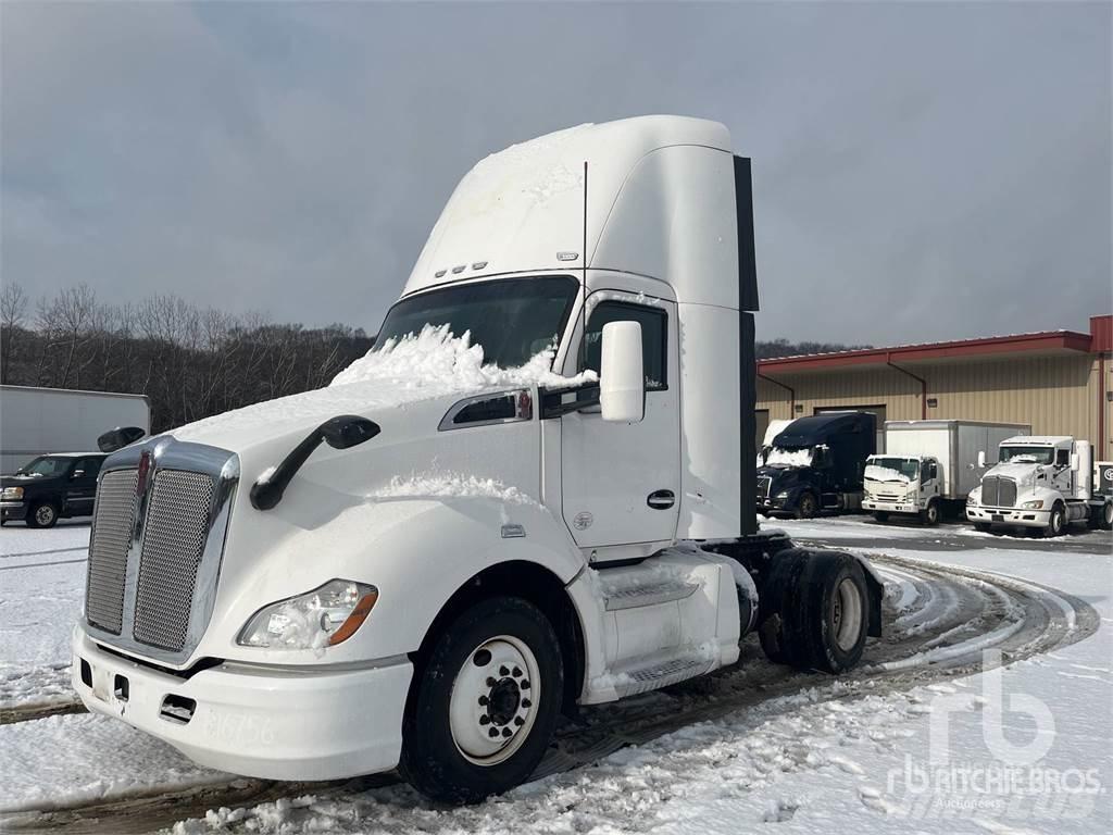 Kenworth T680 Camiones tractor